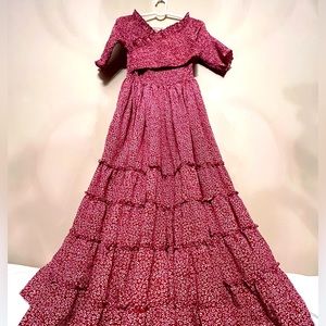 Lucy Avenue Bergudy smocked floral dress size M. Praire Cottage Flair Beachy.